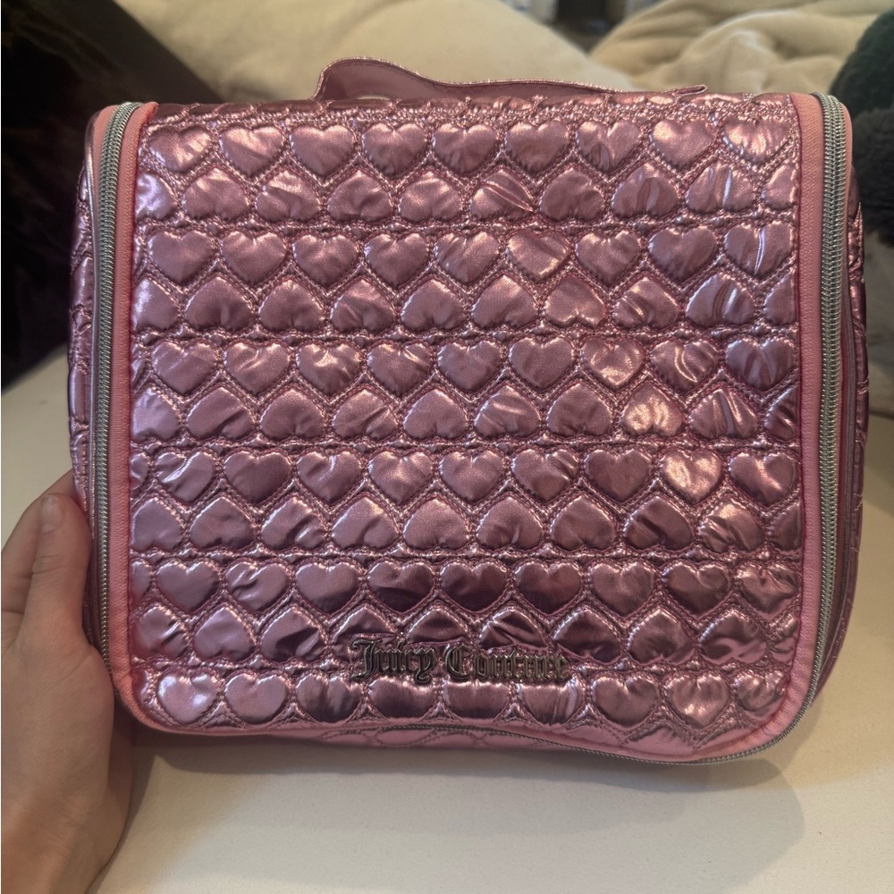Juicy Couture Pink Quilted Heart travel toiletries Bag